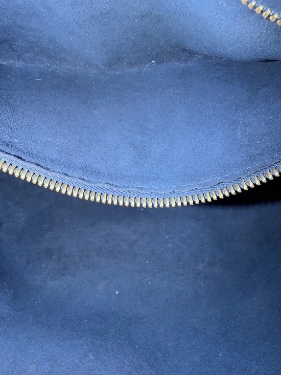 Louis Vuitton Black Monogram Embossed Hobo Bag. Carry All - Picture 6 of 10